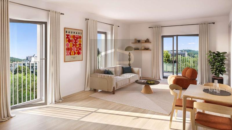 Appartement - 83 m² - 4 pièces