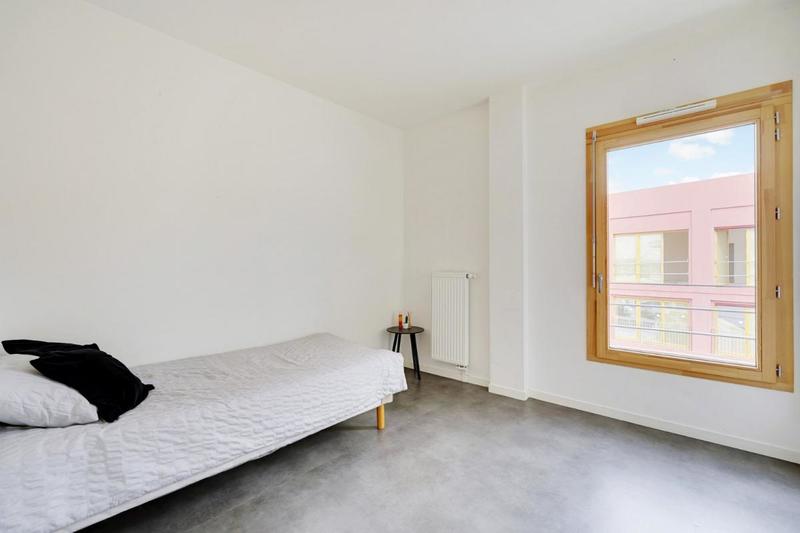 Appartement - 83 m² - 4 pièces