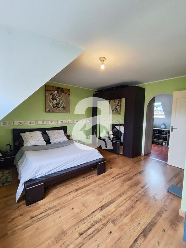 Maison - 117 m² - 7 pièces