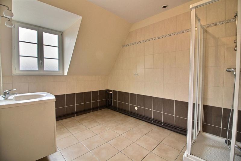 Immeuble - 182 m² - 8 pièces