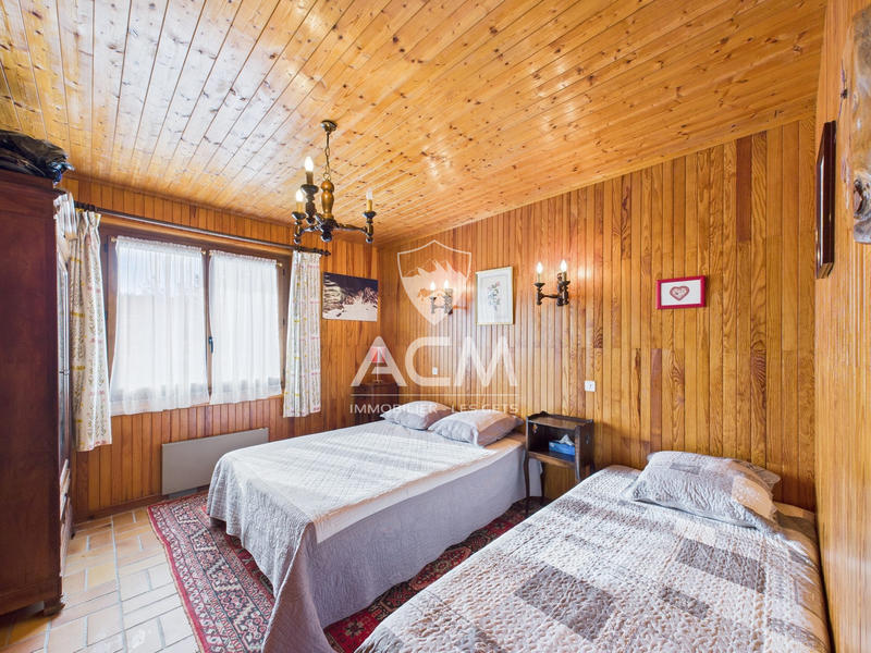 Châlet - 168 m² - 6 pièces