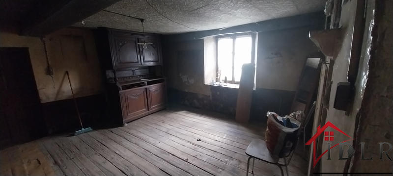 Maison - 210 m² - 5 pièces