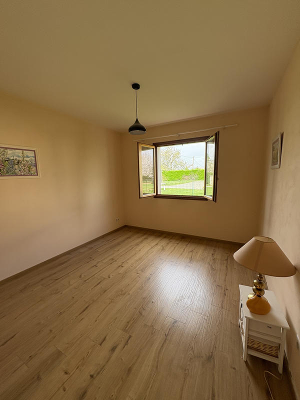 Maison - 123 m² - 4 pièces