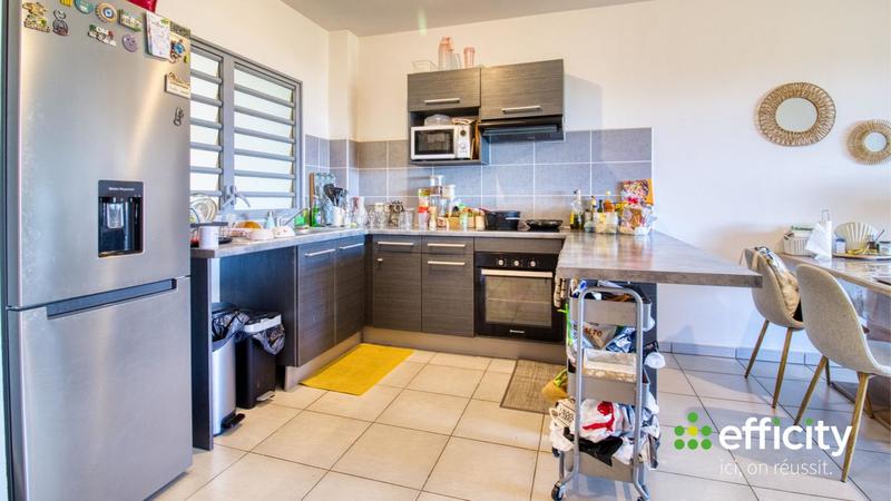 Appartement - 81 m² - 3 pièces