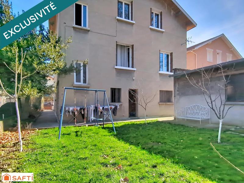 Maison - 175 m² - 8 pièces