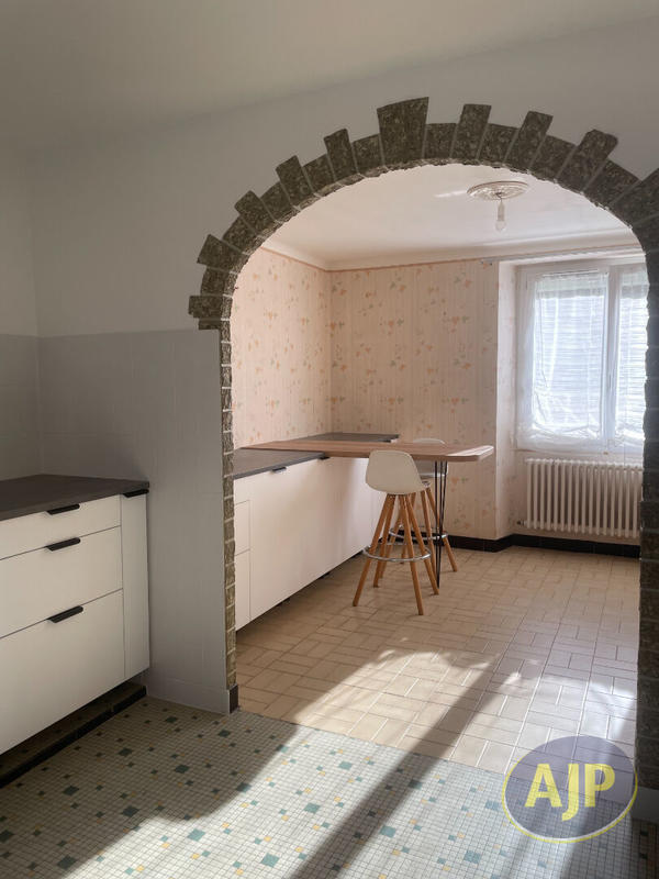 Maison - 124 m² - 6 pièces