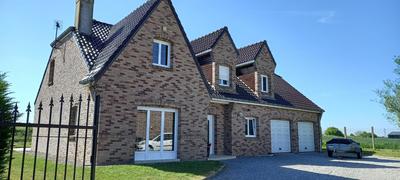 Maison - 190 m² - 10 pièces