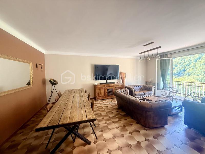 Maison - 155 m² - 5 pièces