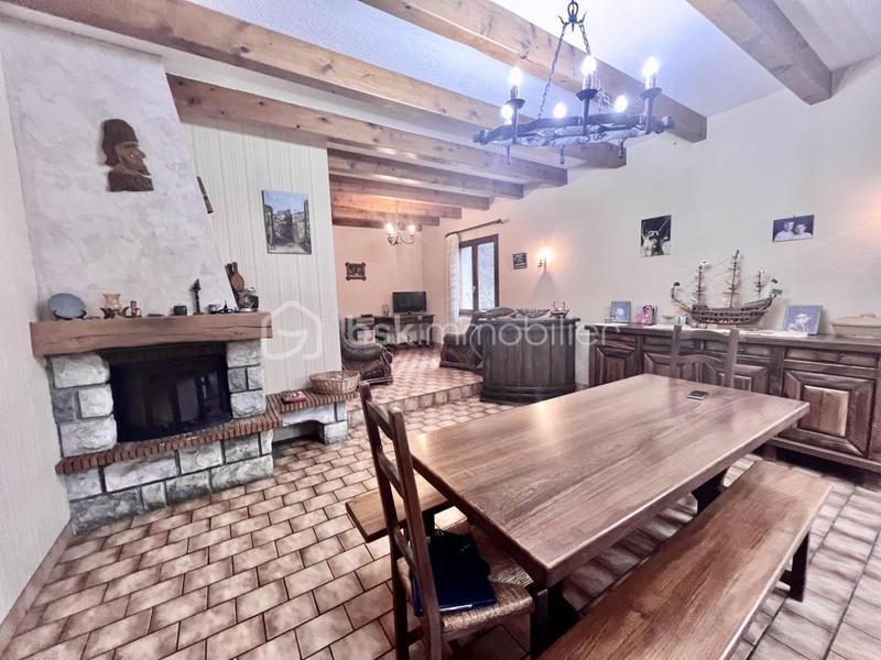 Maison - 100 m² - 4 pièces