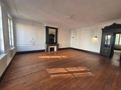 Appartement bourgeois - 172 m² - 5 pièces
