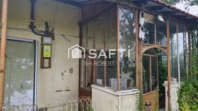 Maison - 240 m² - 7 pièces