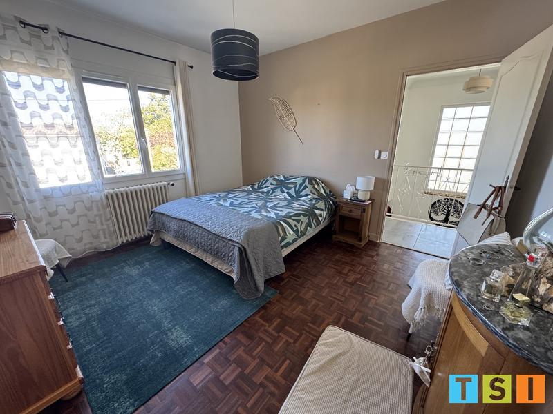 Maison - 148 m² - 6 pièces