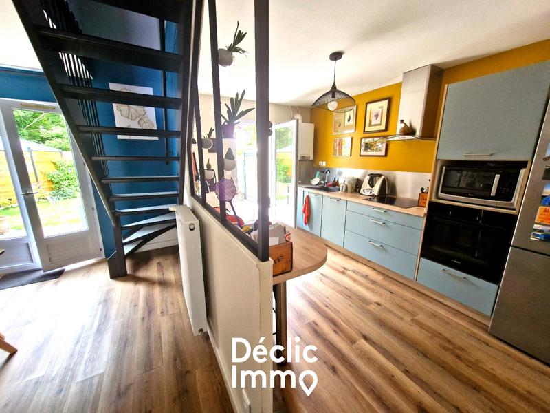 Maison - 102 m² - 6 pièces