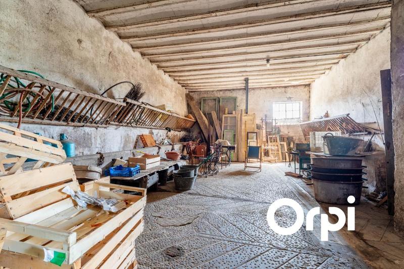 Propriété - 220 m² - 5 pièces