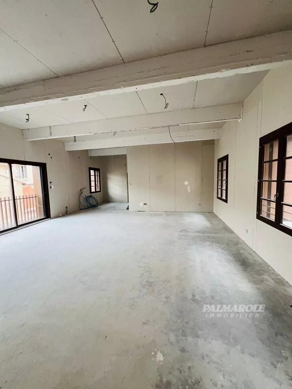 Appartement - 127 m² - 4 pièces