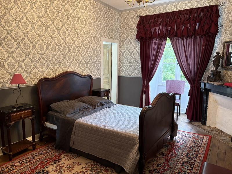 Maison - 512 m² - 15 pièces