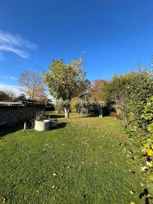 Maison - 100 m² - 7 pièces