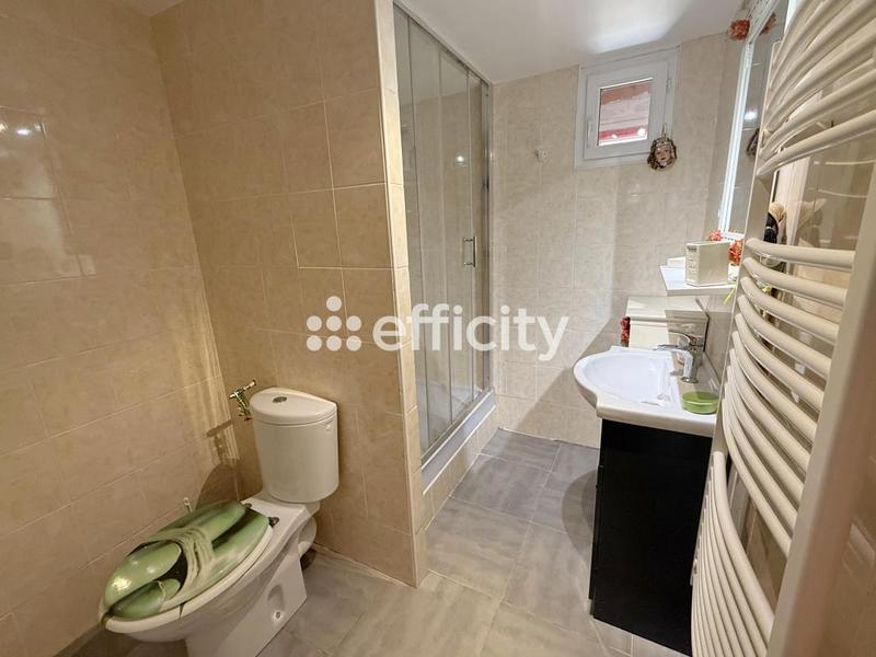 Maison - 159 m² - 6 pièces