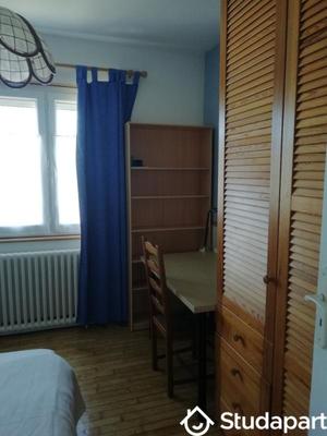 Chambre - 14 m² - 1 pièce