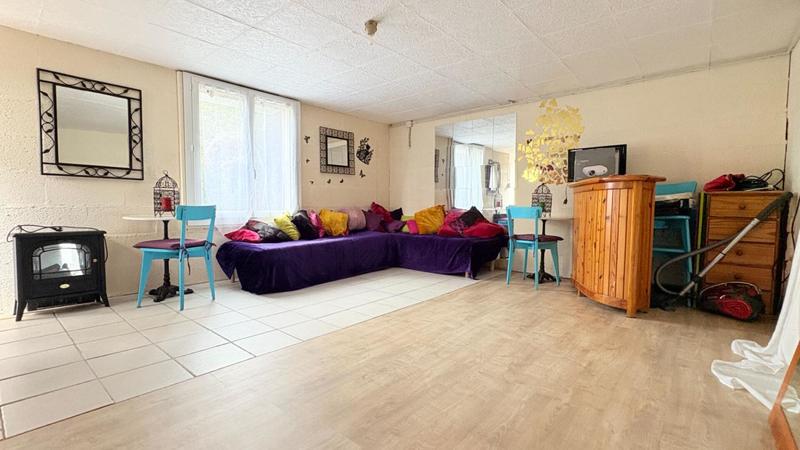 Maison - 200 m² - 5 pièces