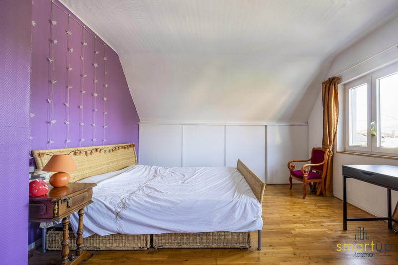 Maison - 172 m² - 7 pièces