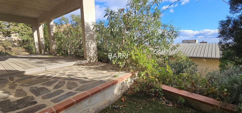 Villa - 232 m² - 11 pièces