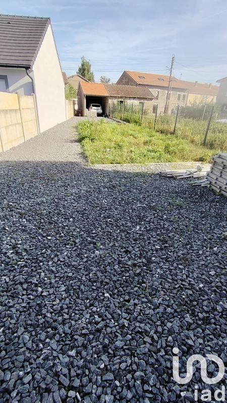 Maison - 93 m² - 4 pièces