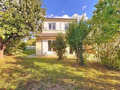 Maison - 102 m² - 5 pièces