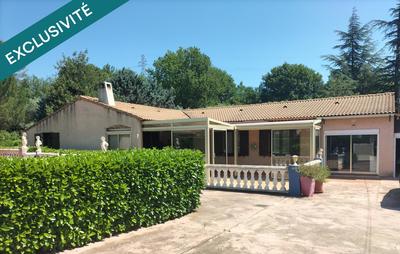 Maison - 139 m² - 5 pièces