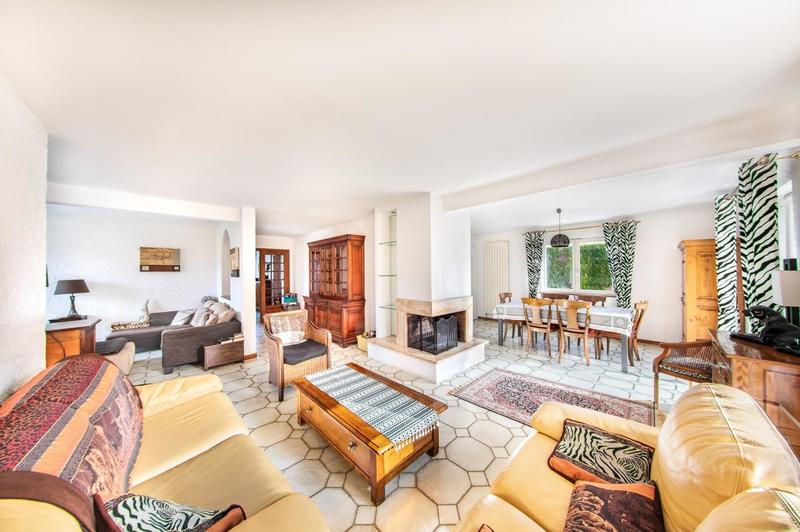 Maison - 165 m² - 6 pièces