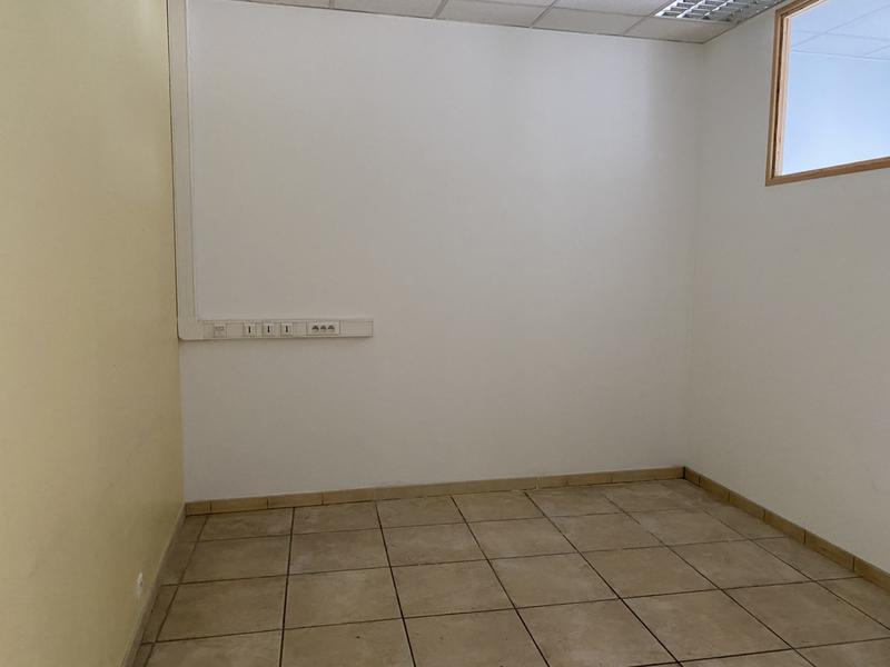 Local commercial - 67 m²
