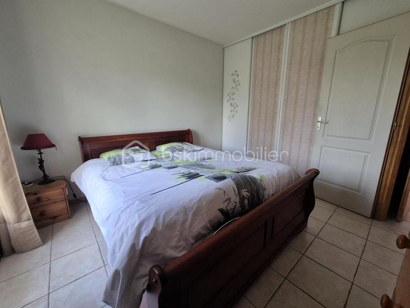 Maison - 157 m² - 8 pièces