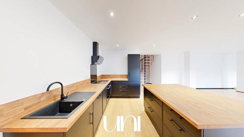 Maison - 118 m² - 5 pièces