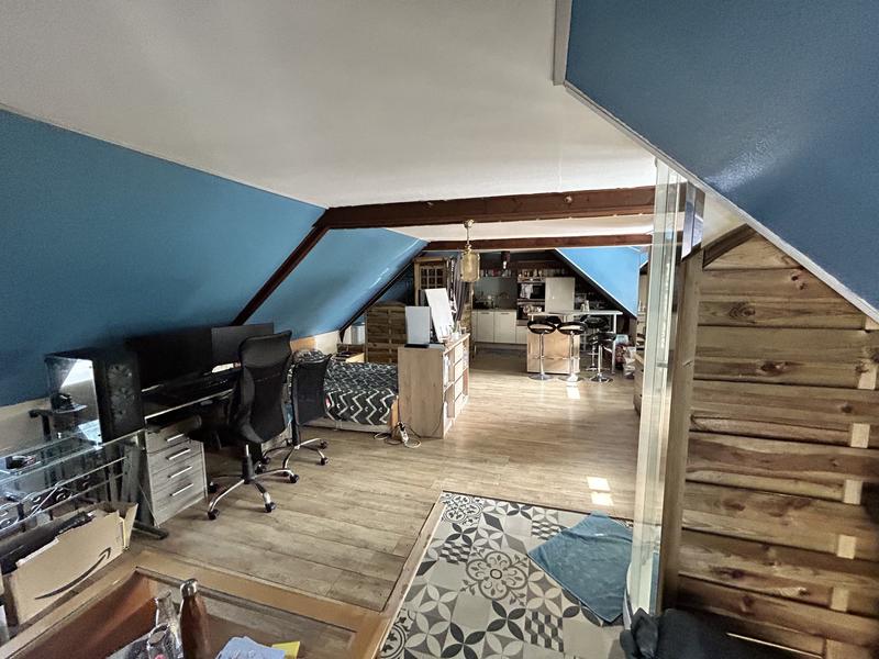 Maison - 191 m² - 7 pièces