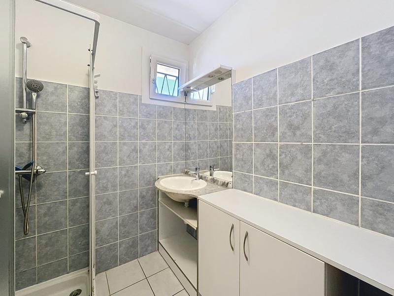 Maison - 97 m² - 6 pièces