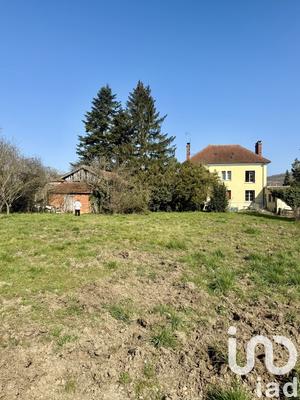 Maison - 121 m² - 6 pièces