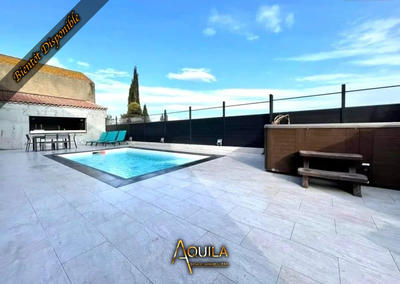 Maison de village - 257 m² - 7 pièces