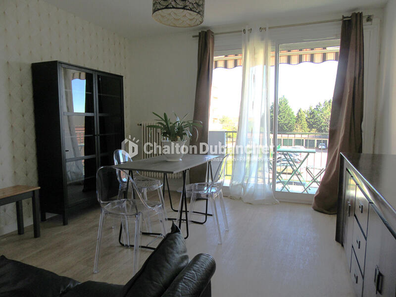 Appartement - 48 m² - 3 pièces