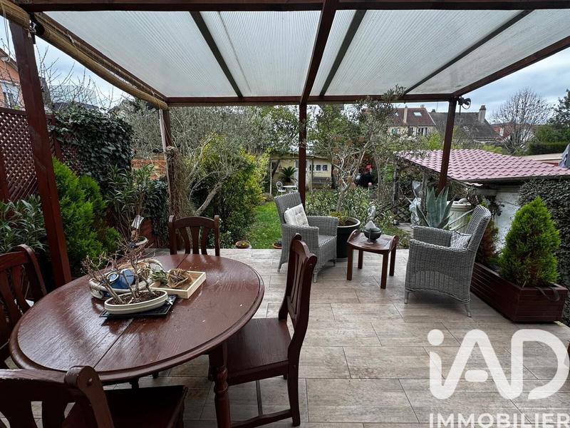 Maison - 88 m² - 4 pièces