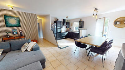 Maison - 77 m² - 4 pièces