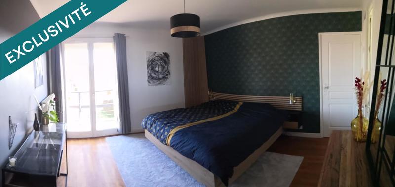 Maison - 196 m² - 7 pièces