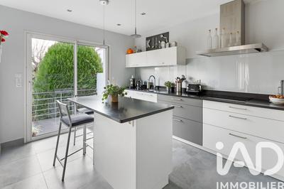 Maison - 160 m² - 6 pièces