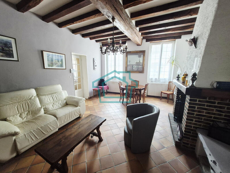 Maison - 100 m² - 4 pièces