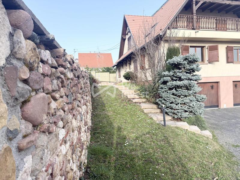 Maison ancienne - 224 m² - 12 pièces