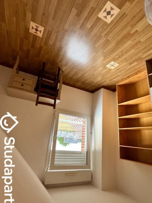 Chambre - 12 m² - 1 pièce