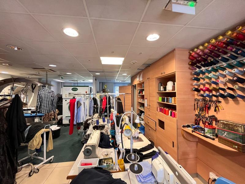 Fonds de commerce - 195 m²