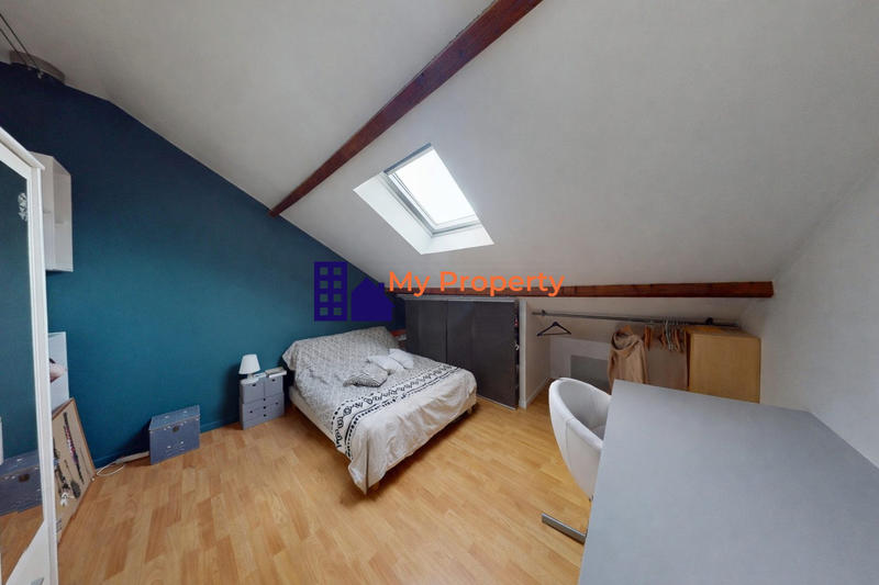 Maison traditionnelle - 127 m² - 7 pièces