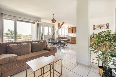 Appartement - 70 m² - 4 pièces