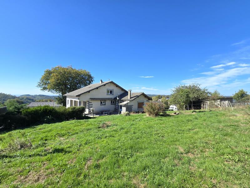 Maison - 165 m² - 7 pièces