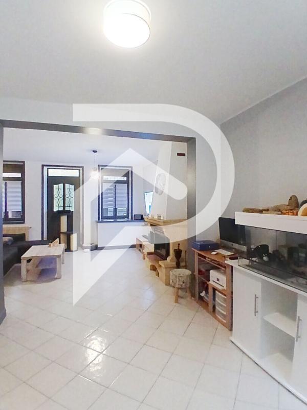 Appartement - 90 m² - 3 pièces